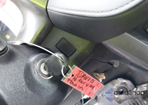 2016 Toyota Rav4 Le z USA, uszkodzony, nr VIN JTMBFREV1GD185758